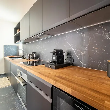 Renovated Family Flat - 3rd - Square Du Temple * Paris